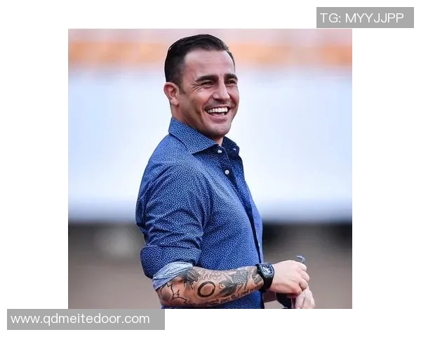 卡纳瓦罗如何运用防守艺术在绿茵场上构建坚不可摧的防线