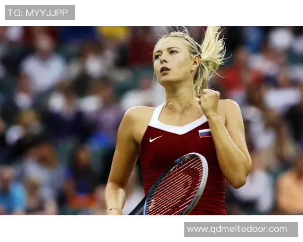 足球明星妃凡晶瓷画展现运动之美与艺术魅力的完美结合