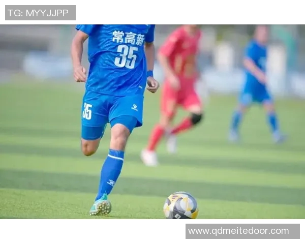 乐斌足球明星是谁揭秘及其精彩瞬间图片分享